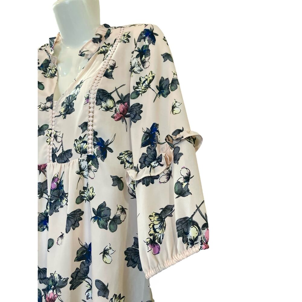 Maurices Womens Lt. Pink Floral Ruffle Neck W/ Crochet Details Blouse | Size S - Picture 6 of 13